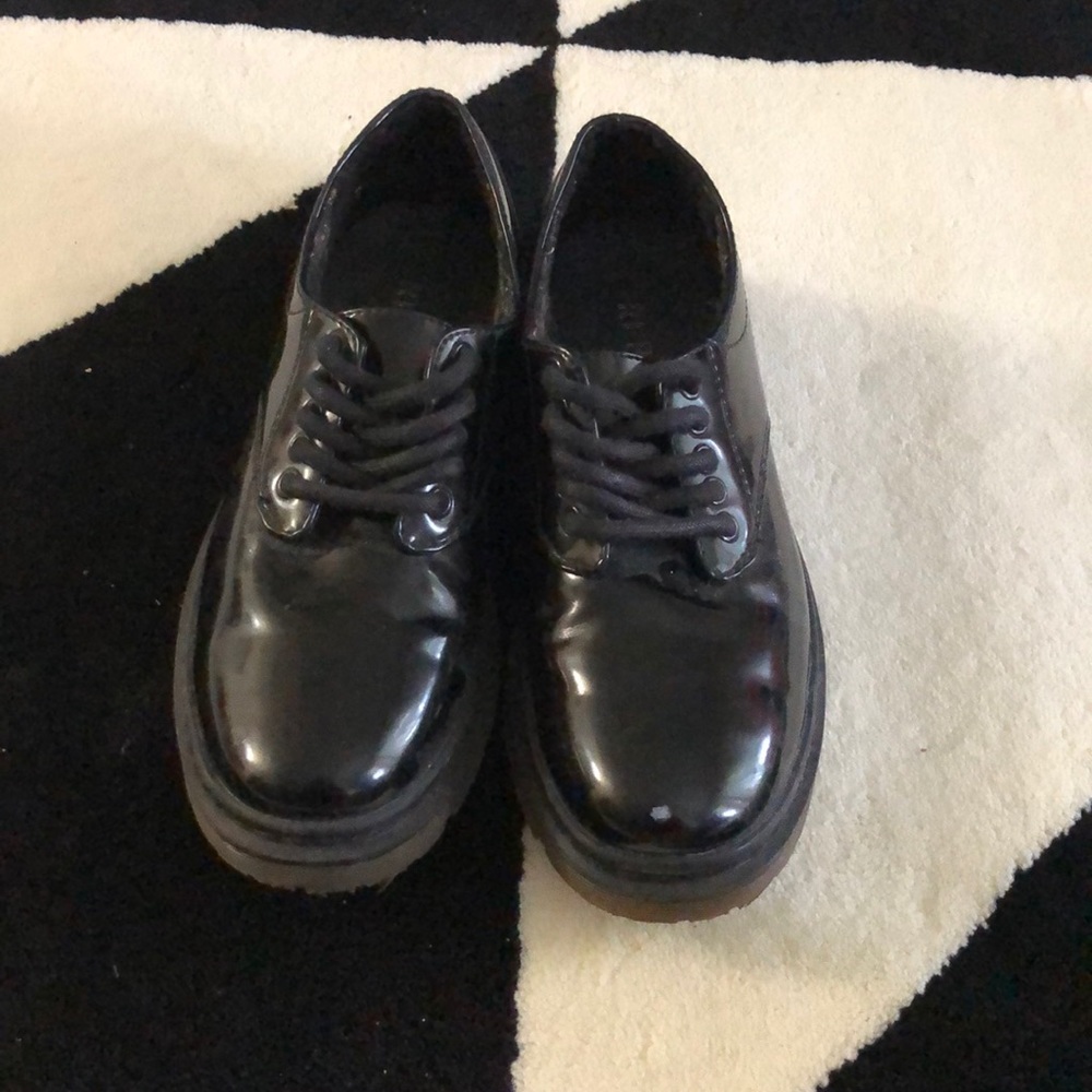Report back shoes